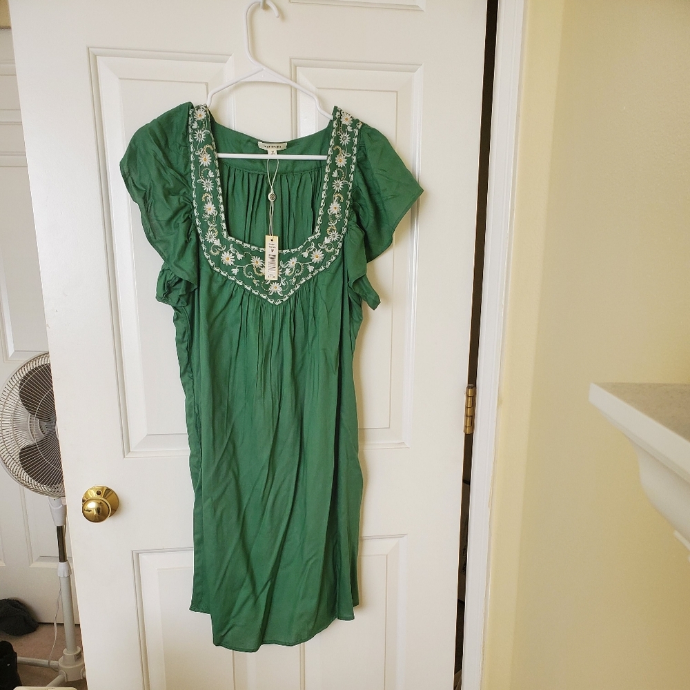 Max studio dress